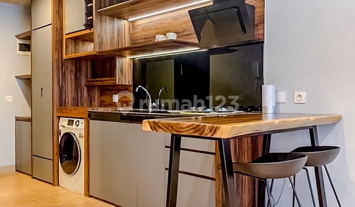 BRAND NEW !!! Orange County Tower Westwood Studio Apartments Lippo Cikarang