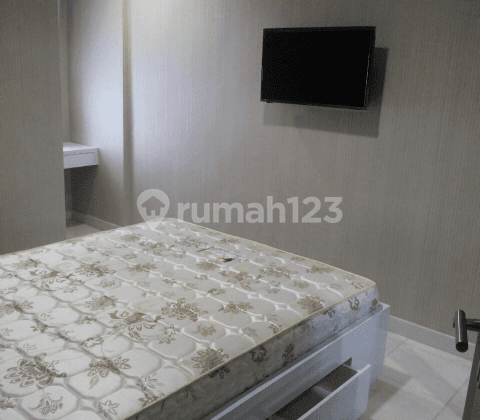 For Rent Apartment Cinere Bellevue, fully furnished, 2BR murah