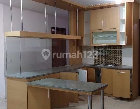 Apartemen Cantik View Keren 3BR 128m²
