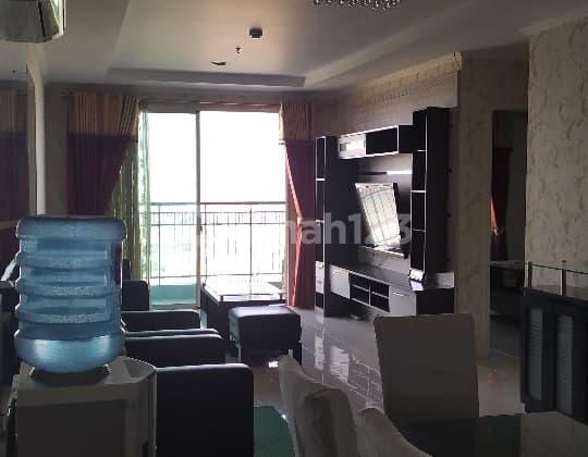 French Walk Apartment Lourdes Garden 3BR+1 115m²