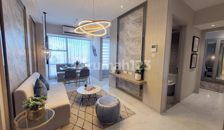 Apartemen Lux di Pakuwon Supermall " La Viz Mansion " , Link dengan Mall, ada Privat Lift, View Golf & View City