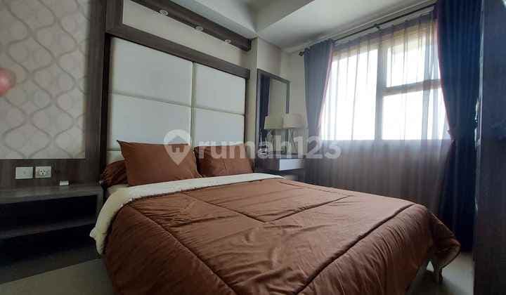 Trivium Terracae Apartment Fully Furnished 2 Bedrooms Nice and Strategic in Lippo Cikarang