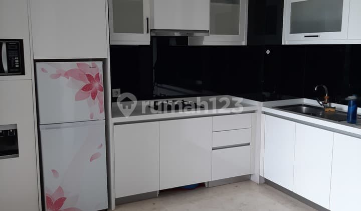 Apartmen 18 Res depan Metro TV kedoya FF