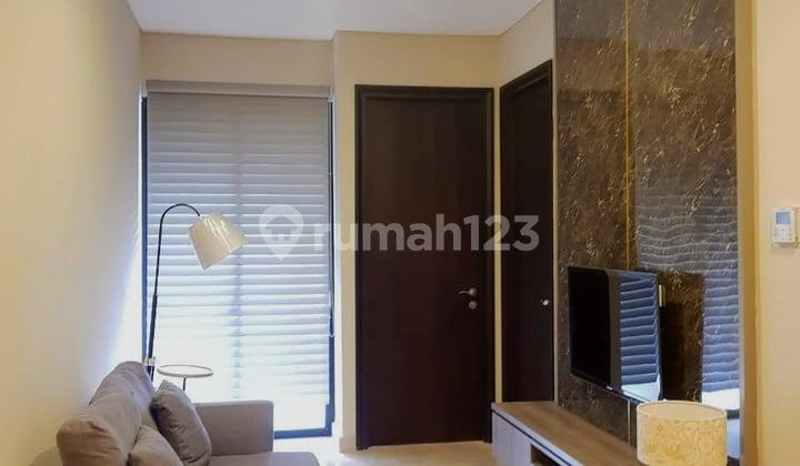 Disewakan cepat Apartemen Sudirman suites 3BR Brand new