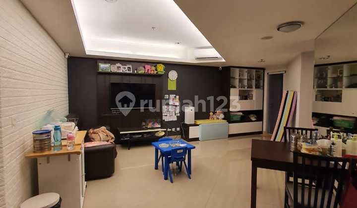 Townhouse Semi Furnish di Apt. The Mansion Kemayoran, Bisa Nego