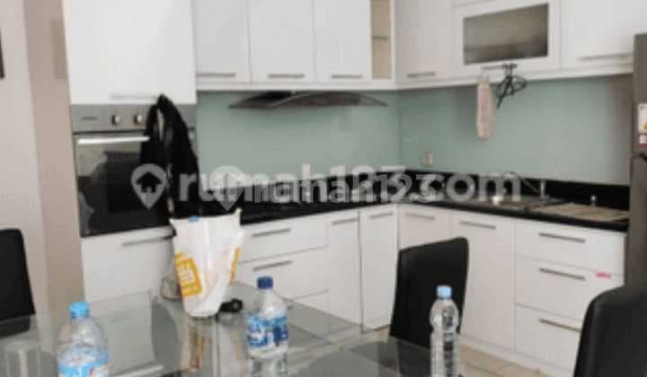 Rumah di Atas MOI, Baru Renovasi