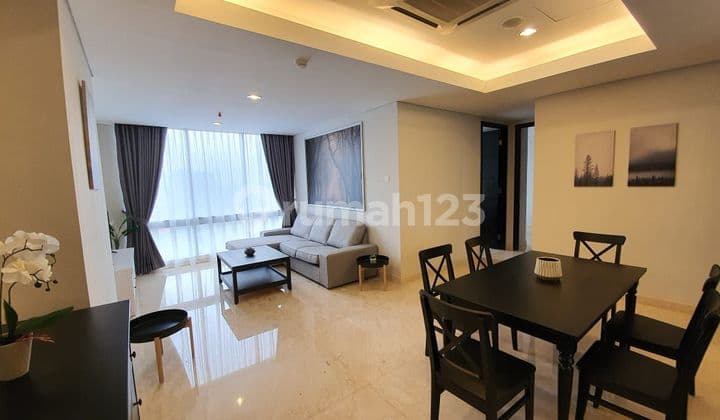 Apartemen The Grove Private Lift 2+1BR furnish