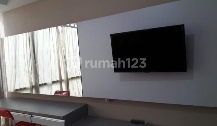 Apartemen U Residence tipe STUDIO Full Furnished Siap Huni, 38 M2, Midle Floor, Tinggal bawa Koper, depan UPH Lippo Karawaci, Tangerang