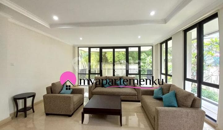 Apartemen Elegant 3BR di Executive Paradise , Jakarta Selatan
