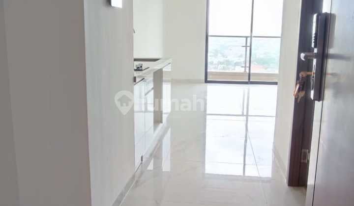 Apartemen 2 BR selangkah dari AEON semi furnished Sky House BSD