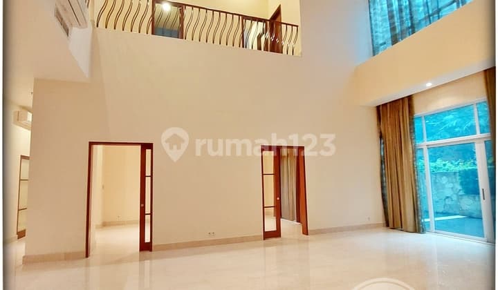 Harga Termurah Town House Private Pool Apt Pakubuwono Residence