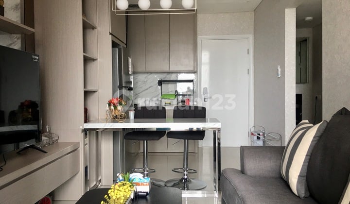 Jual Apartment 2BR Vertu Ciputra World Surabaya, Full Furnish