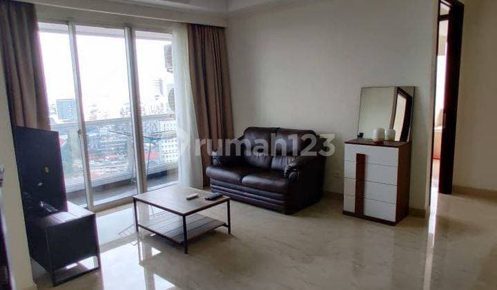 Menteng Park Apartment Dijual Fully Furnished, Private Lift, 3br.