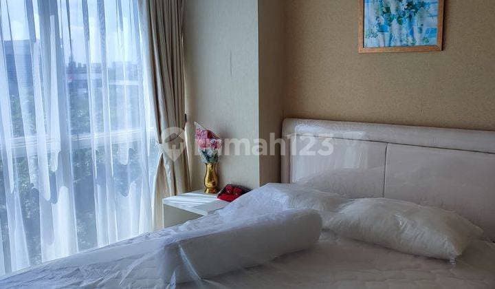 Apartemen Callia, Full Furnished, 3 BR + 2 Km