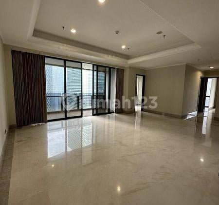 Apartment 4 BR District 8 Senopati Bagus Furnished