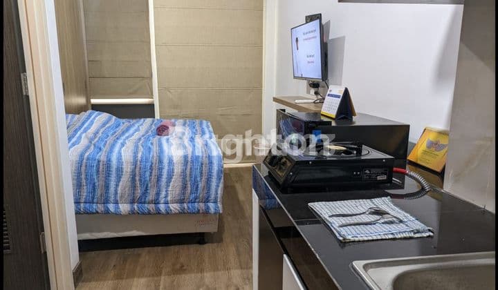 Apartemen Tipe Studio Full Furnished Di Lokasi Strategis Sangat Dekat Dengan Stasiun Cisauk Bsd Tangerang Tinggal Bawa Koper