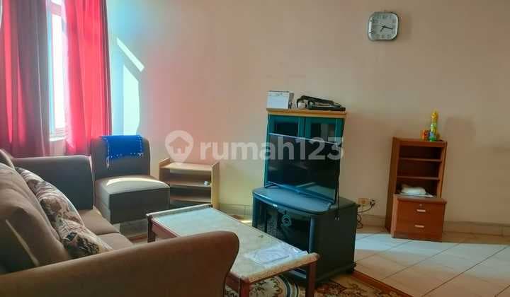 Strategic unit at Crown Court Executive Condominium-Lippo Cikarang*