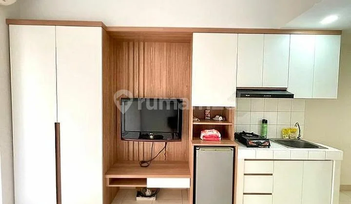 Apartemen Springlake Tower Azolla