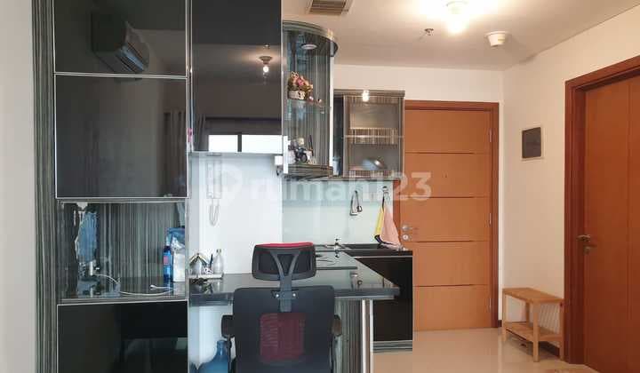 APARTEMEN GREEN BAY PLUIT