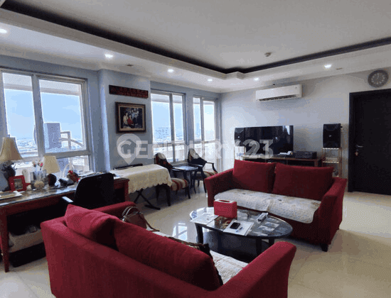 Unit Gandeng Apartemen Paladian Park Tower A Kelapa Gading S7373