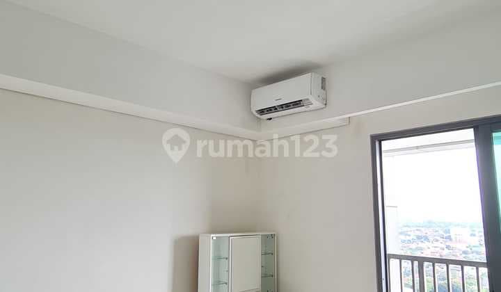 Ready-to-Occupy Apartment Embarcadero Bintaro, Pondok Aren, South Tangerang City