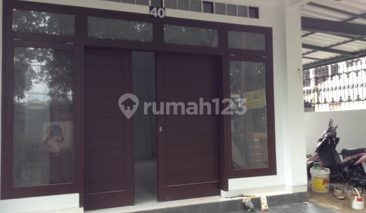 New Two-and-a-Half-Story Commercial Building, on West Pasirluyu Road, Bkr.