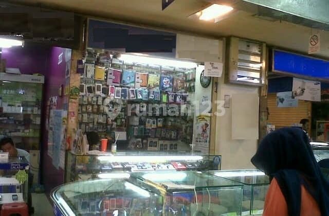 Kios Handphone ITC Kuningan, ramai dan menguntungkan