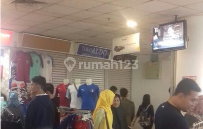 Kios Tanah Abang , Lantai 2 Kios Tanah Abang , Lantai 2