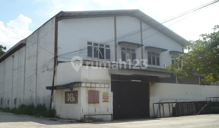 Gudang sangat-sangat strategis, tengah kota dekat tol alam Sutera, Gudang Multiguna