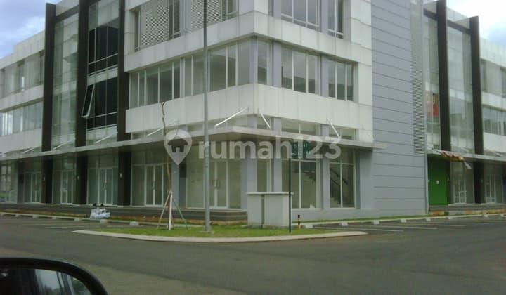 Di Sekitarnya Apartemen, Univ Binus, Cluster Dan Dekat Mall