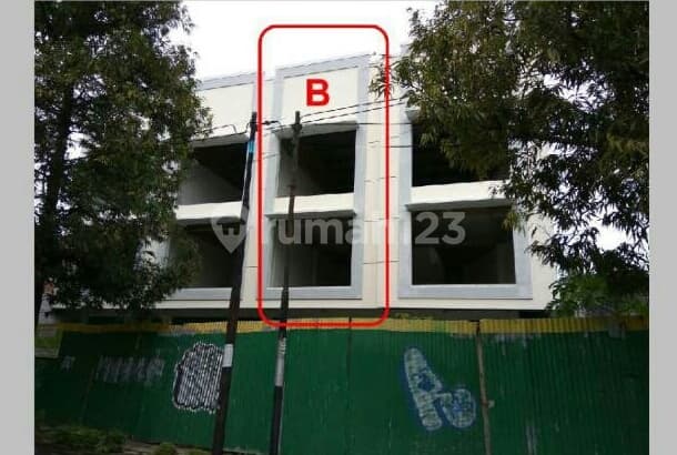 Ruko baru 3lantai tengah kota klaten