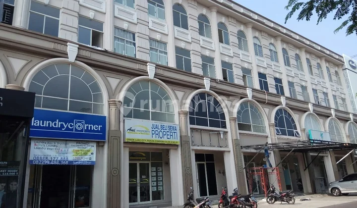 For Rent Green Lake City Ruko Cordoba Block D, suitable for laundry, office, clothing store, very strategic location, already bustling. For Rent Green Lake City Ruko Cordoba Block D, suitable for laundry, office, clothing store, very strategic location, already bustling.