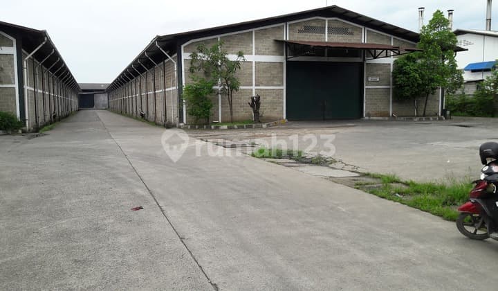 Gudang Kwsn Industri Jatake Siap Pakai - Akses Kont