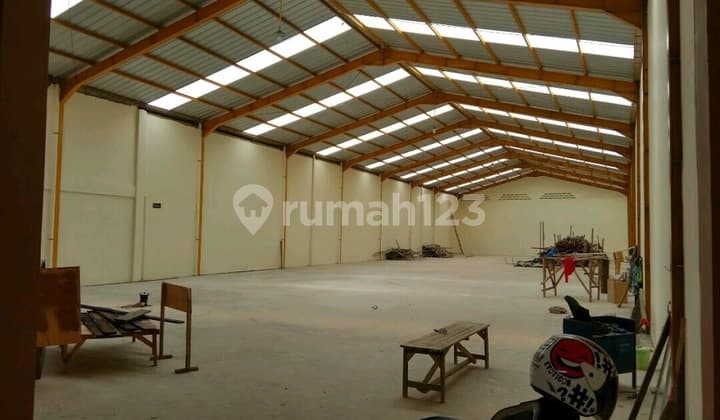 Gudang siap pakai area Meruya Jakarta Barat