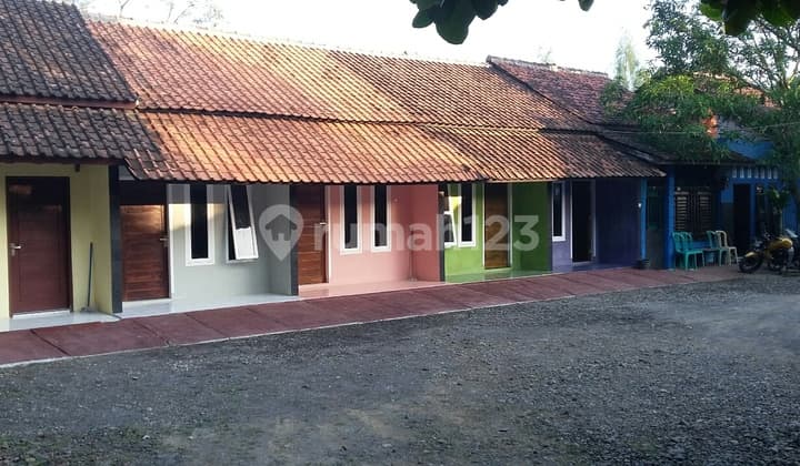 penginapan di jalan utama ke tempat wisata Pangandaran