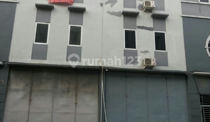 Gudang 3in1 di Pergudangan Elang Laut PIK