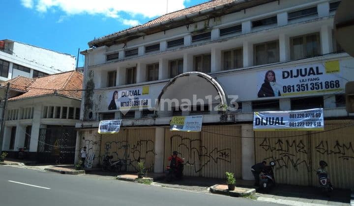 DIJUAL GEDUNG KANTOR SAYAP ASIA AFRIKA