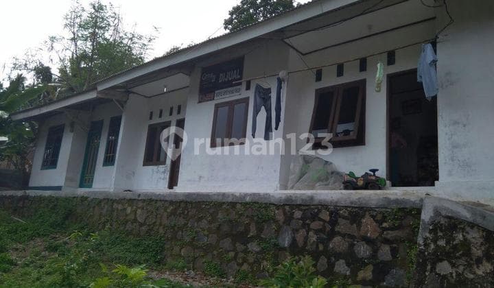 Kontrakan 3 Pintu Pulo Merak