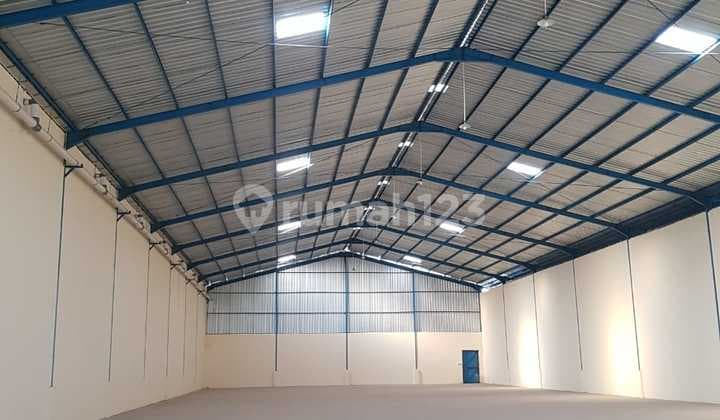 BU Warehouse new ready to use negotiable price suitable for all businesses.