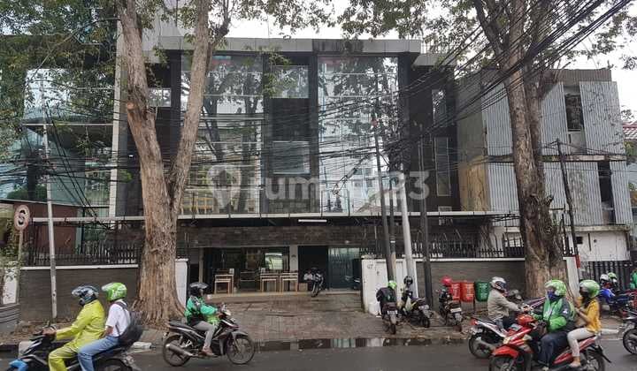 Jual Gedung di Jl H Agus Salim Menteng Jual Gedung di Jl H Agus Salim Menteng