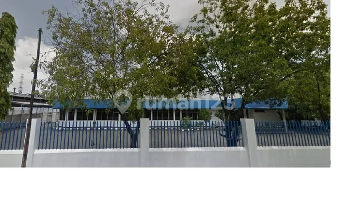 Warehouse in Pulo Gadung, Area 9400 meters Warehouse in Pulo Gadung, Area 9400 meters