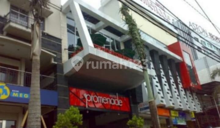 hotel bintang 4 dicihampelas