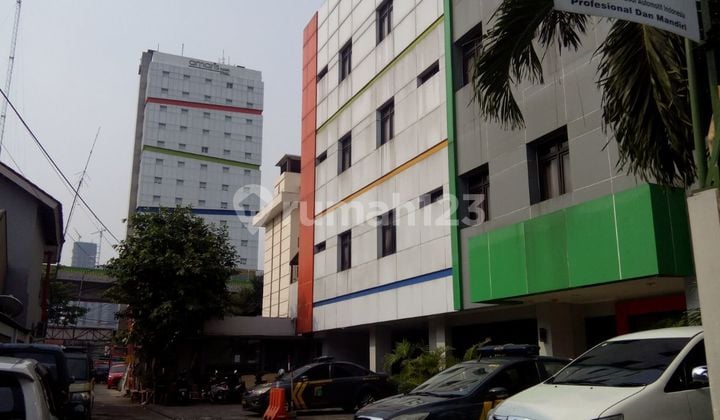 Gedung Kosan 31 Kamar Tidur, Bagus Untuk Investasi, Selalu Penuh Gedung Kosan 31 Kamar Tidur, Bagus Untuk Investasi, Selalu Penuh