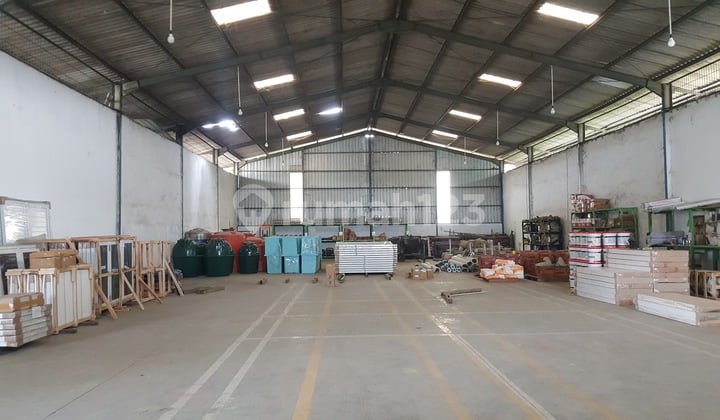 Land and Warehouse in Legok covering 5,270 m2