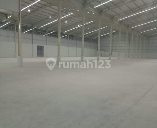 Gudang Modern Warehouse 8300 m2 Cikarang Bekasi