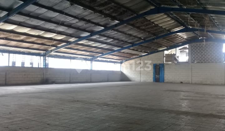 Diseewakan Gudang Siap Pakai Batujajar, Cimahi, Bandung Barat