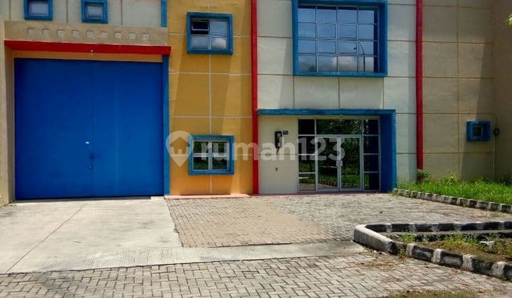 Gudang 1 Unit di Tigaraksa, Bersih, Baru, Siap Huni, Tangerang, Banten