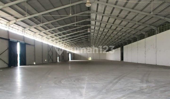 GUdang Kwsn Industri Hyundai Cikarang Ready Pakai 7.300 m2
