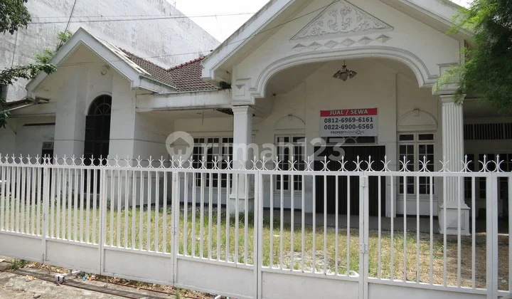 Villa / Rumah Jl. TImor No. 29, Medan Timur, Medan 20231