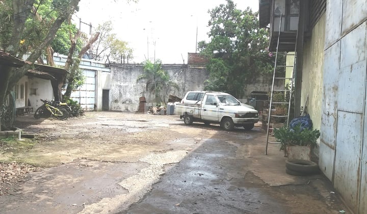 Gudang Ex Pabrik, Mainroad di Jl Soekarno Hatta Bandung